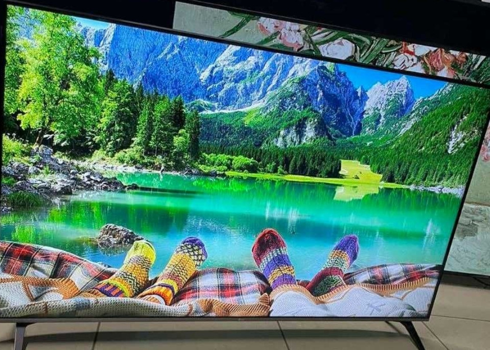 Телевизор: 65