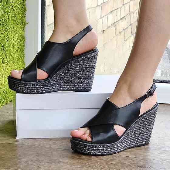 Жіночі Босоніжки на Танкетці Шкіряні Сандалії на платформі Чорні Літні (розміри: 35,36,37,38,39,40) - 51-2 Дніпро