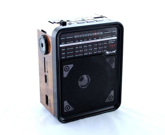 Радиоприемник колонка Golon RX-9100 с фонариком Коричневый Винница - изображение 4