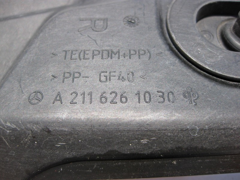 Mercedes-Benz  A2116261030 Пластикова заглушка в перегородці щита мотора праворуч E-Class W211 CLS C219 Одеса - фото 3