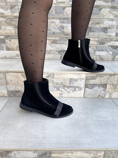 Maxi Жіночі черевики Maxi чорні натуральна замша 37-39р. (1105) Коломия - фото 7