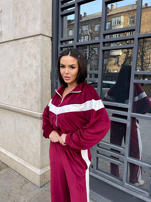 Жіночий стильний повсякденний костюм-двійка велюр спорт Бордо, 44/46 Одеса - фото 6