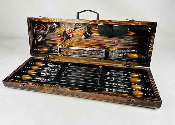 Подарунковий набір шампурів у дерев'яному кейсі ТРОФЕЙ LUX HAPPY DAYS Тернопіль