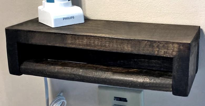 Полка для ванной 