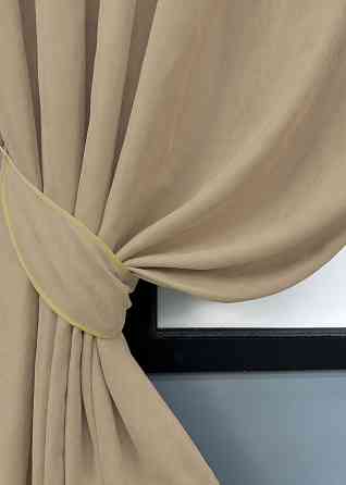 Комплект коротких штор VR-Textil Мікровелюр Petek YL № 1800ш Бежевий 130х170 см 2 шт (35-0382) Київ