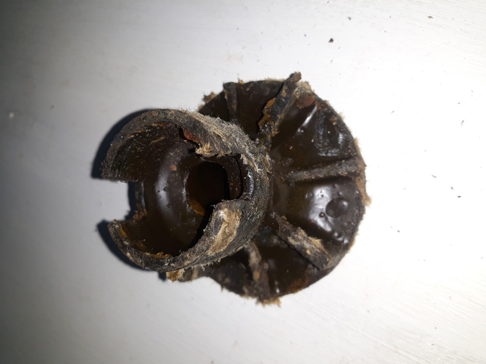 Крильчатка водяного насоса чавунна УАЗ. 24-1307032 Харків - фото 1