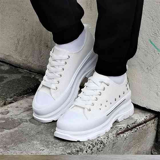 Жіночі Кросівки Кеди на Танкетці Білі Сліпони Мокасини на Платформі (розміри: 36,37,38,39,40,41) — 33-2 Дніпро