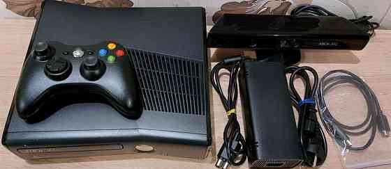 Приставка Xbox 360 Slim 300Gb. Kinect. Киев