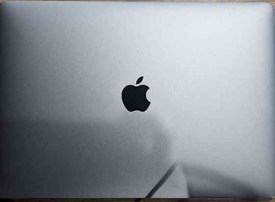 Ноутбук MacBook Pro 13 (2017) Core i5 3.1Ghz. 8/512Gb. Киев