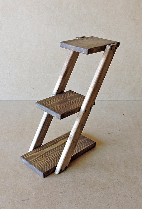 Подставка для цветов 