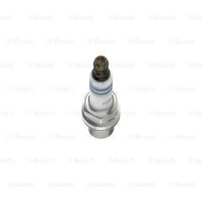 Свеча зажигания Bosch 0 242 235 749 Винница