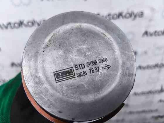 Поршень двигуна з шатуном Ford Fusion 1.6 бензин 2002-2012 Ковель