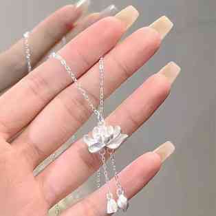 Кулон жіночий сріблястий Лотос Київ