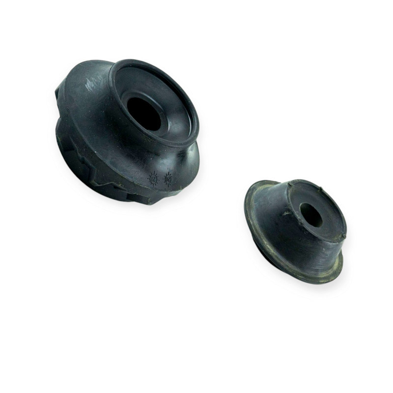 Опора задняя Фольцваген Гольф II-III-IV, Jetta II, Vento стойки Мукачево - изображение 1