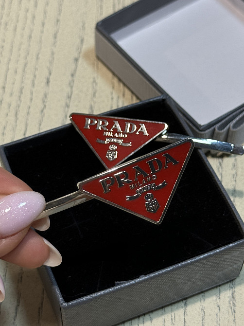 Шпилька "невидимка для волосся трикутник Прада Prada червона Одеса - фото 4