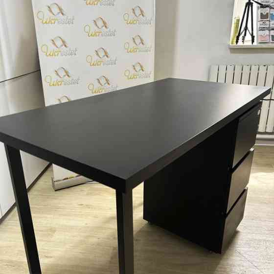 Стол маникюрный Глори с тумбой на колесах Киев