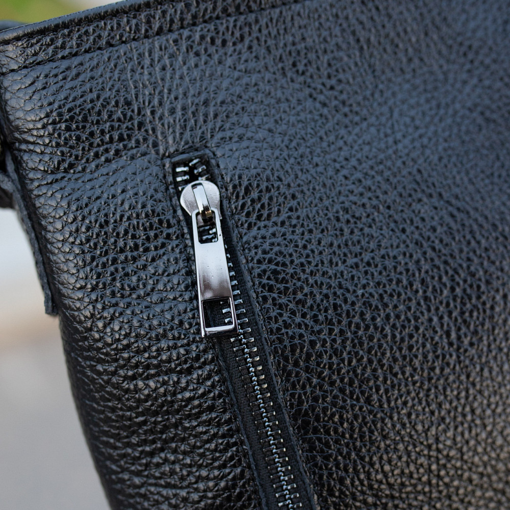 Чоловіча сумка з натуральної шкіри повсякденна через плече барсетка, чорнаMasterSem Київ - фото 10