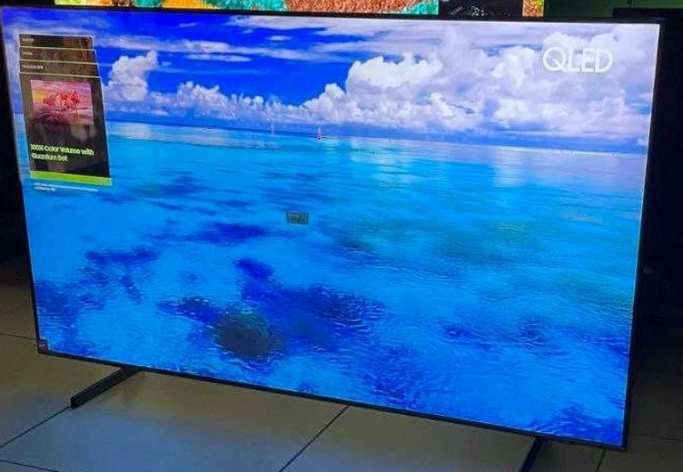 Телевизор Безрамный: 65