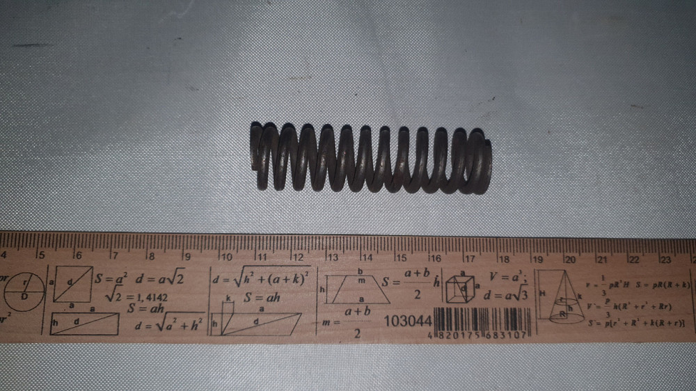 Пружина сжатия 18х65х2.75 мм. СССР. Харьков - изображение 1
