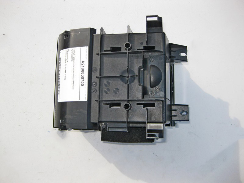 Mercedes-Benz  A2196800750 Корпус - тримач заднього підсклянника CLS C219 Одеса - фото 2