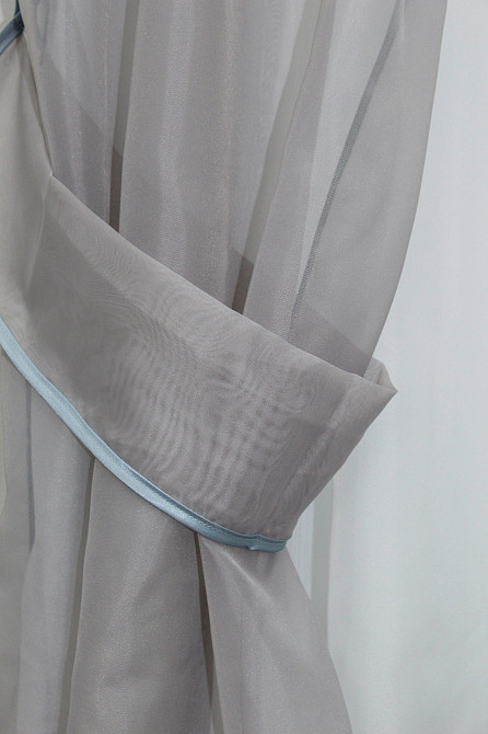 Кухонний комплект VR-Textil № 051к тюль і шторки з підв'язками сірий з білим 280х170 см (50-077) Київ - фото 3