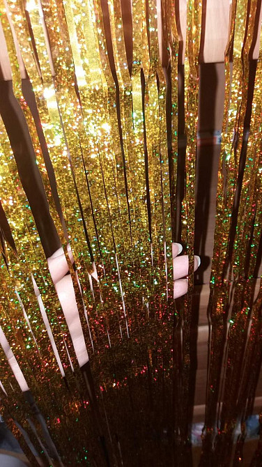 Дощик для фотозони з голограмою прикраса 245 см на 92 см золотистий Київ - фото 5