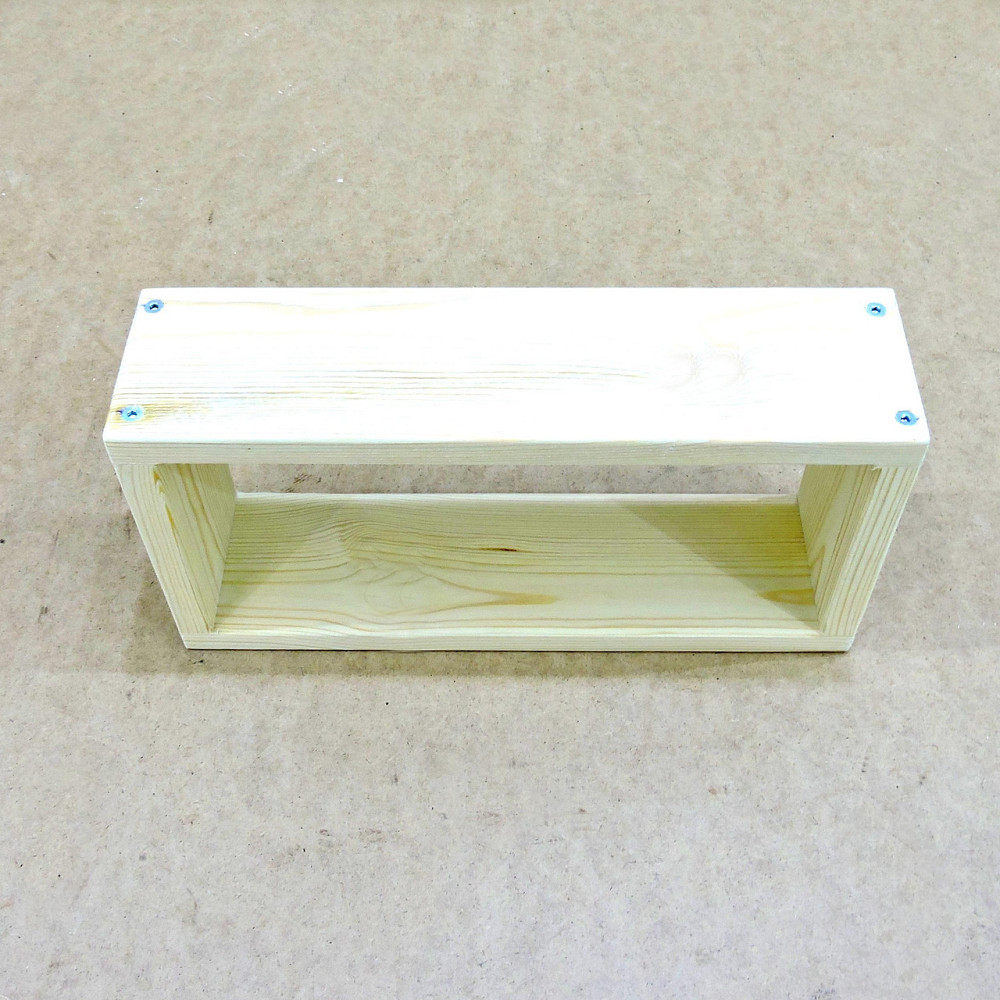 Настенная полка 