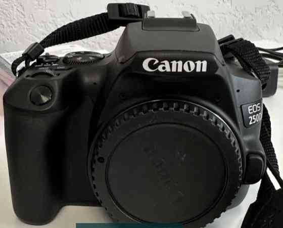 Фотоаппарат Зеркальный Canon EOS 250D. Киев
