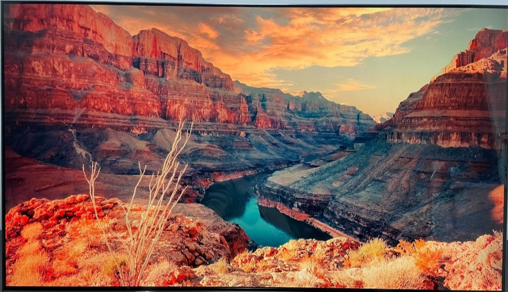 Телевизор 65