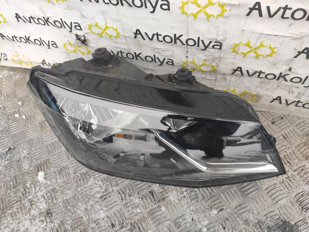 Фара права VW Caddy 2015-2020 (2K1941016A) Ковель - фото 1