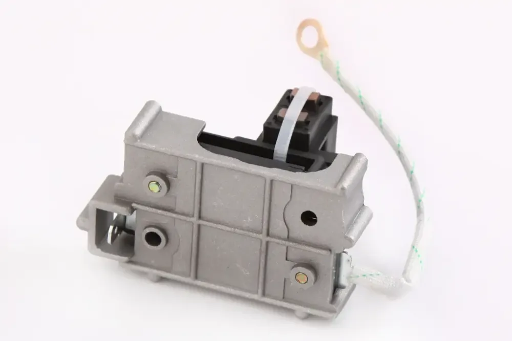 Регулятор напряжения 2105 стар. обр. Flagmus (интеграл) Винница - изображение 2