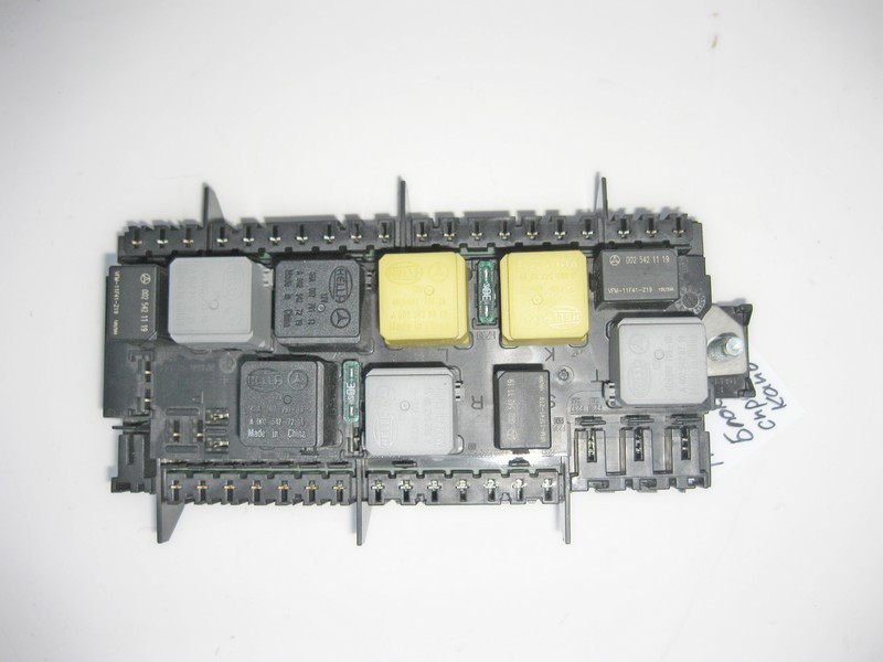 Mercedes-Benz  A1669063801 Блок реле під капотом праворуч ML GLE W166 GL GLS X166 G-Class W463 Одесса - изображение 3