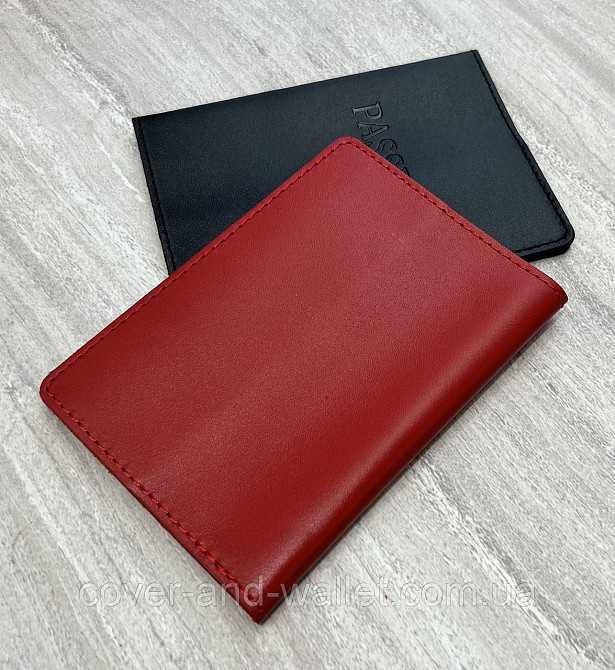 Красная женская кожаная обложка на паспорт ST Leather Киев - изображение 6