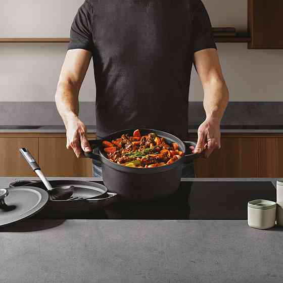 Каструля BergHoff Leo Graphite, чавун, діам. 24 см, 5,7 л 3950466 Код: 011687 Рівне