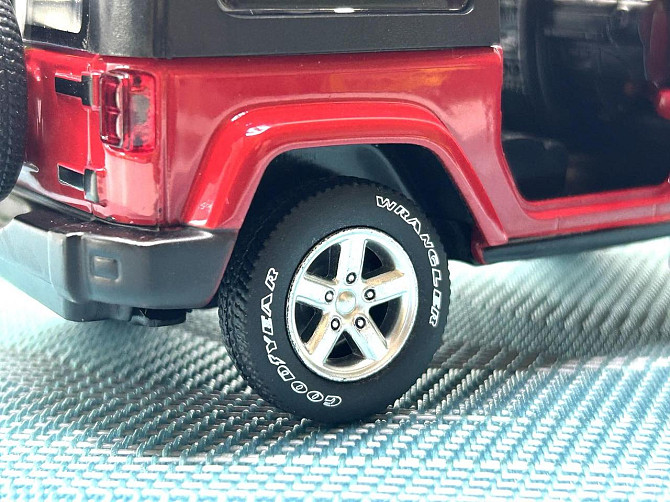 Машина металева Автопром Jeep Wrangler світло звук відчиняються двері капот 1:32 Червона (68331) Чернігів - фото 10