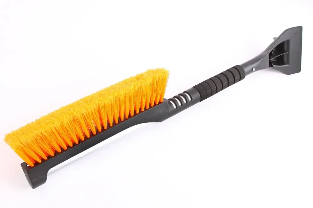 Скребок для снега телескоп. 64-91 см со щеткой 94 пучка Inmind (мягкая ручка) Винница - изображение 1