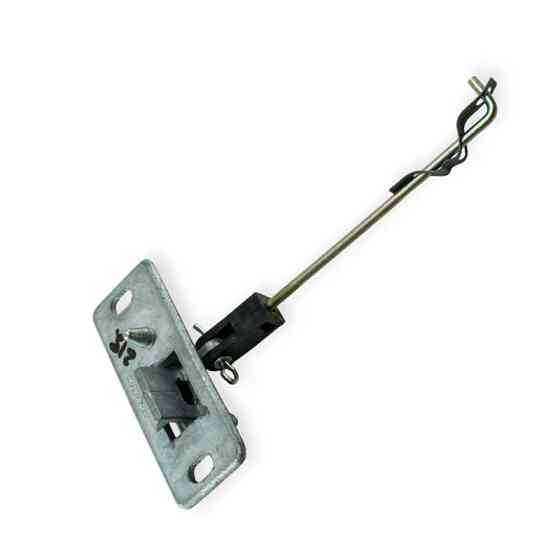 Планка славута средняя в сборе (белая) багажника Мукачево