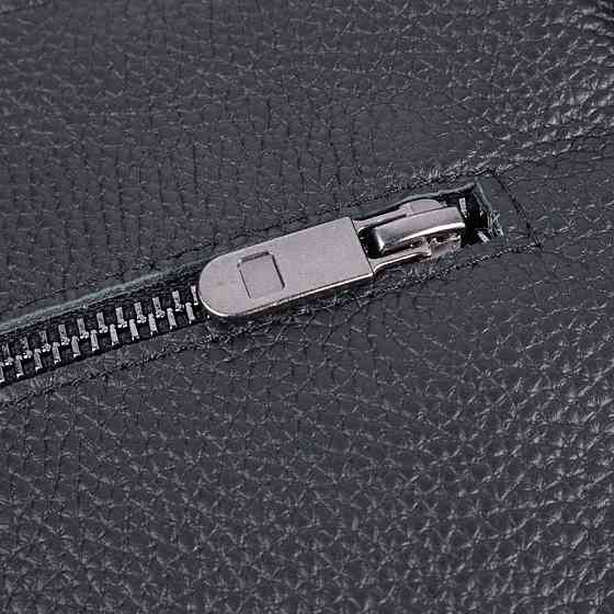 Тонка сумка для чоловіків через плече з натуральної шкіри Shvigel 22850 Чорна Київ