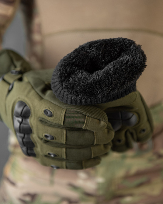 Чоловічі тактичні рукавички зимові з кісточками олива на затяжці з гумкою на хутрі Одеса - фото 6