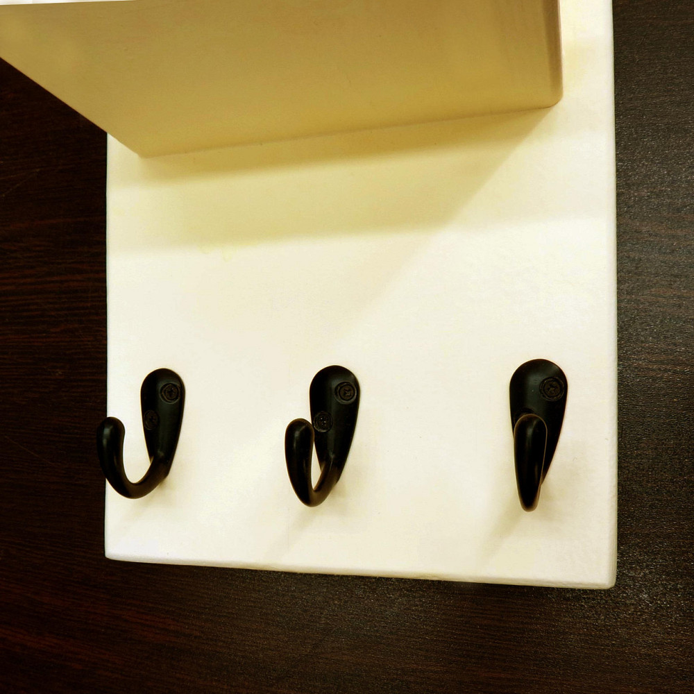 Полка для ванной 