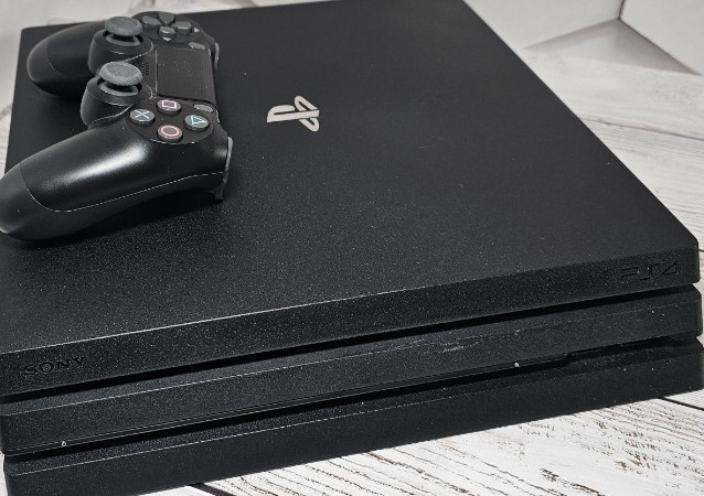 PlayStation 4 PRO 1TB + Гарантия (PS4) Харьков - изображение 1