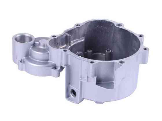 Крышка двигателя левая CG250 Мукачево