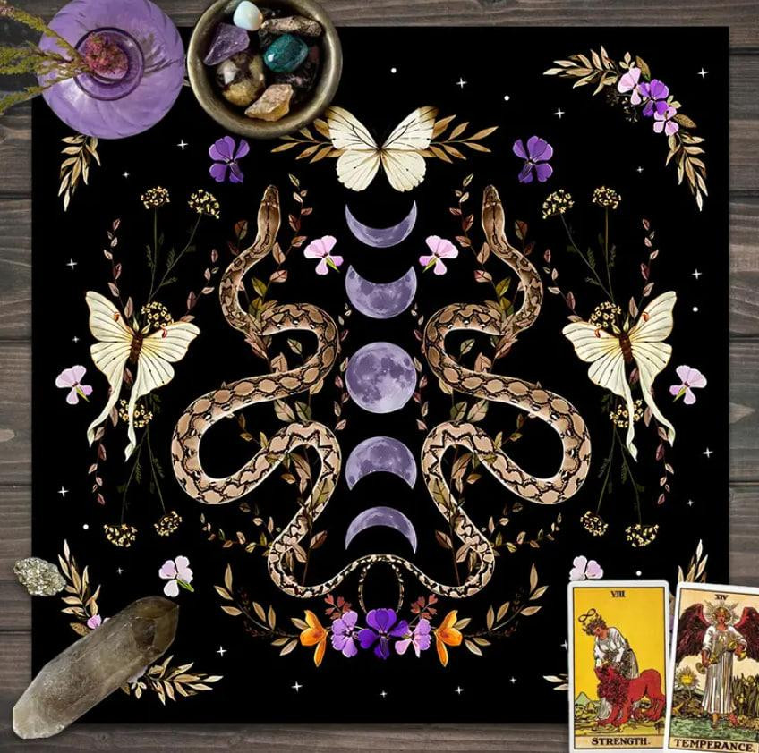 Алтарная скатерть для карт Таро и Рун. Скатерть для гадания 49*49 см.Скатерть для таро со змеей и фа Киев - изображение 2