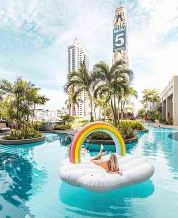 Надувная платформа-матрас облако Радуга 245см Винница