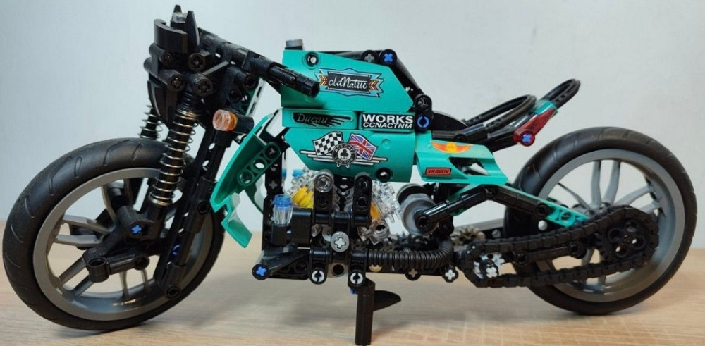 Лего Техникс конструктор мотоцикл на подарок. Харьков - изображение 2