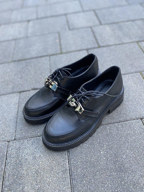 Nikos Туфлі жіночі на низькому ходу класичні з натуральної шкіри на шнурівці 2129 чорні весна-о Коломия - фото 6