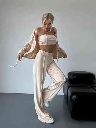 Женский прогулочный плюшевый костюм тройка: кофта топ и штаны велюр-плюш Бежевый, 46/48 Одесса