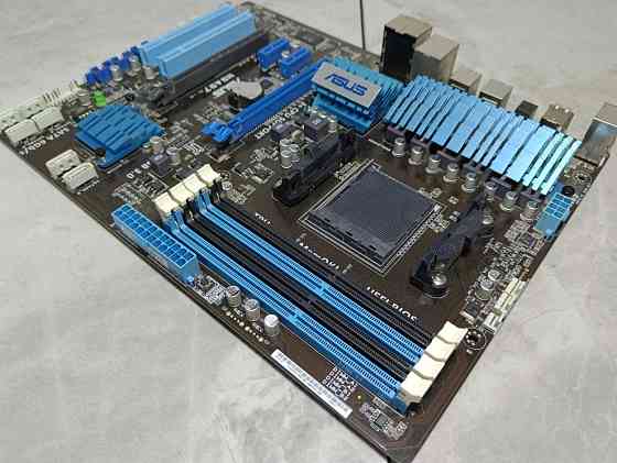 Материнська плата AMD ASUS M5A97 sAM3+ під FX Харків