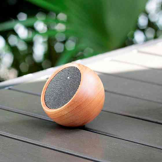 Блутуз-колонка "Tumbler Selfie" 3 Вата, дерево вишня Рівне