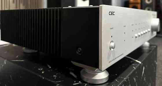 Інтегровальний підсилювач CEC AMP 5300 R. Харків